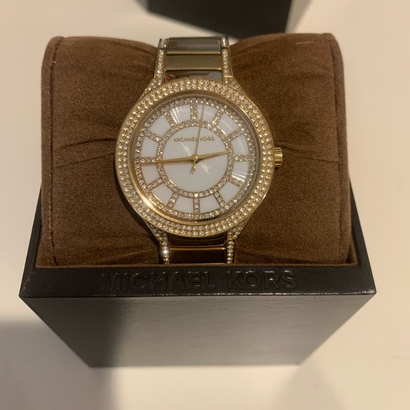 Michael Kors watch - Picture 5 of 11